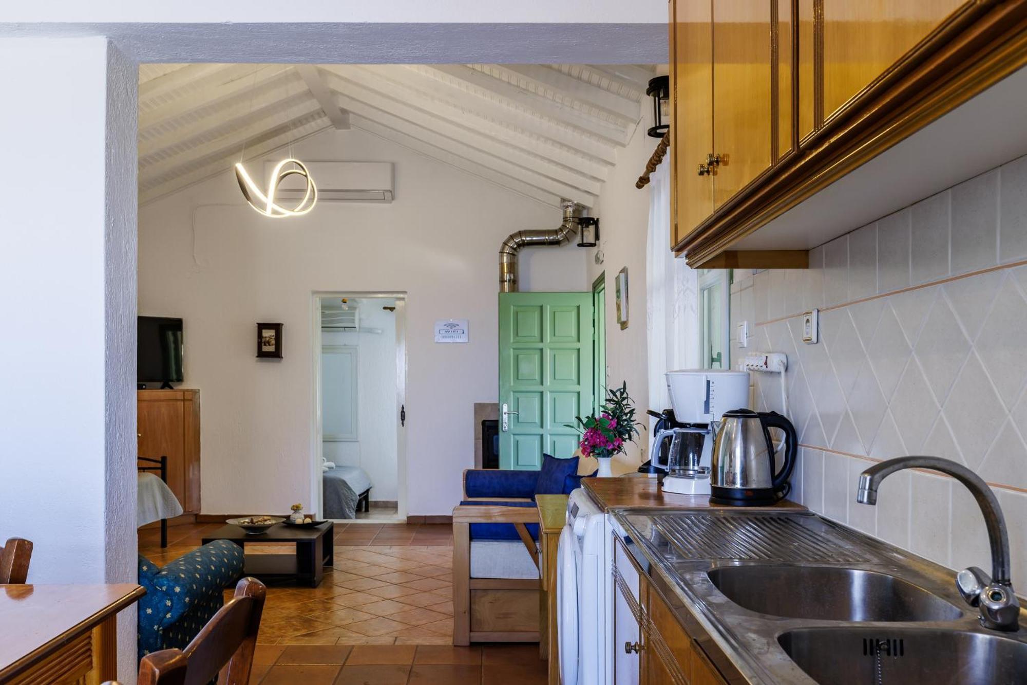 Nerissa Cottage - Skopelos Glossa Atheato Exterior foto